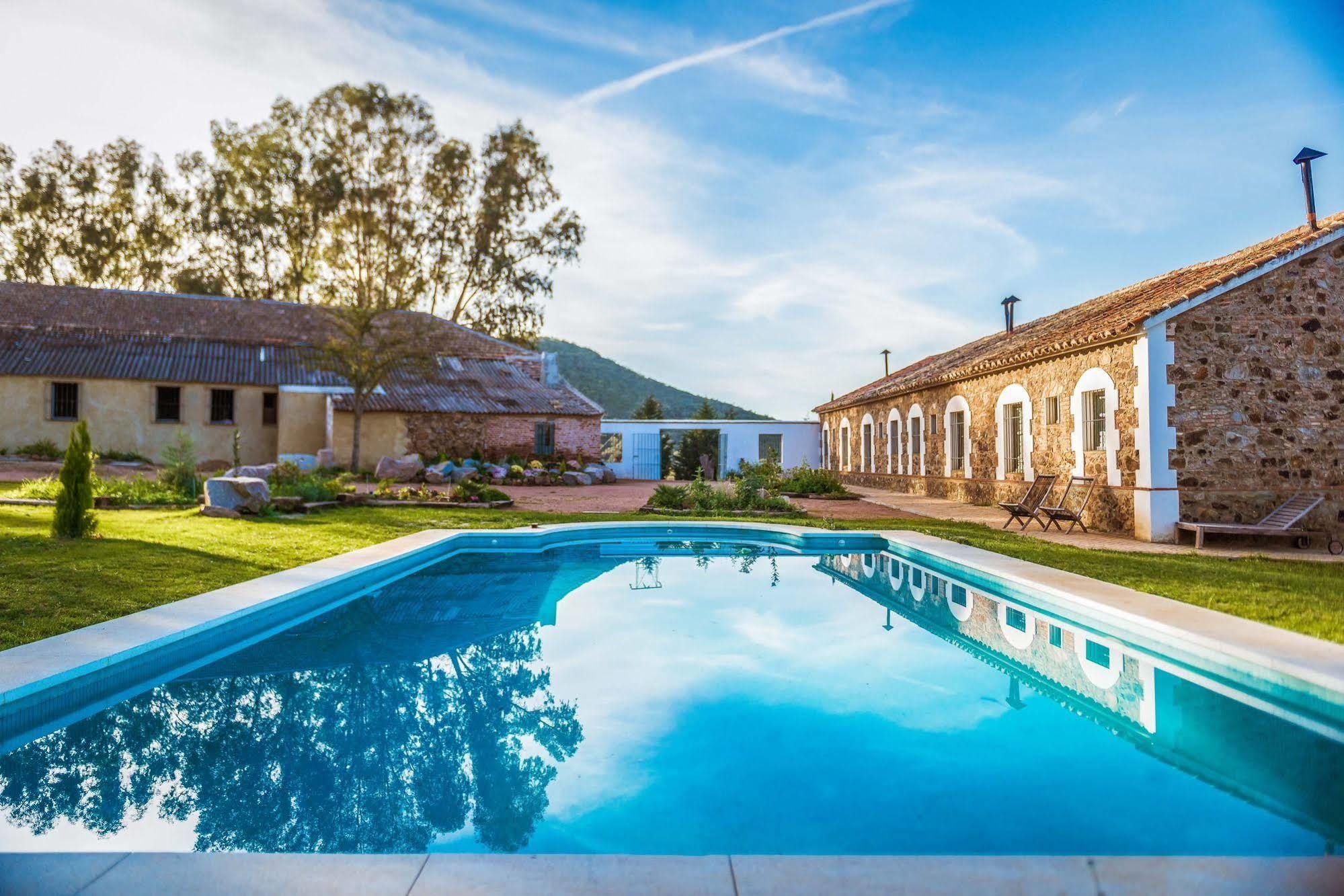 Balneario Aguas Villaharta Exteriör bild
